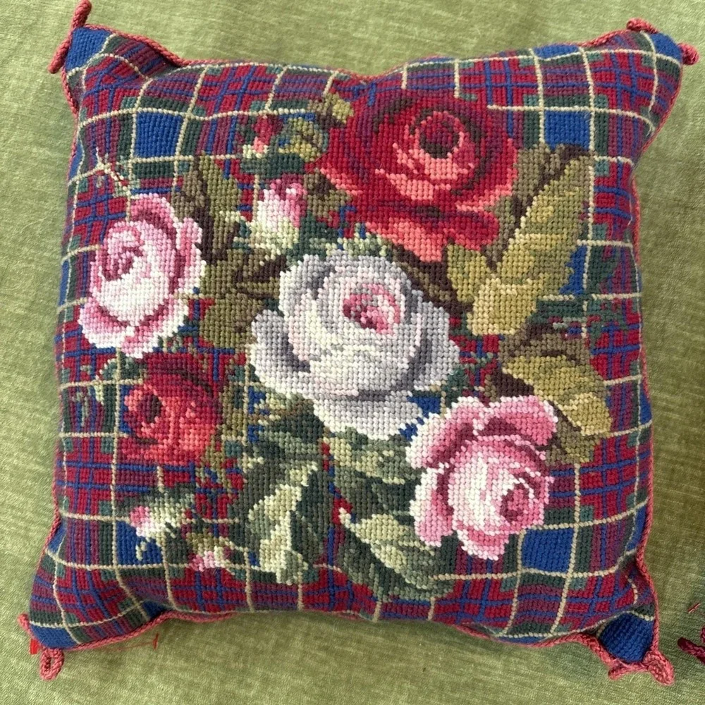 Pair Of Vintage Needle Point Rose Floral Pillows With Red Velvet Backing 13X13